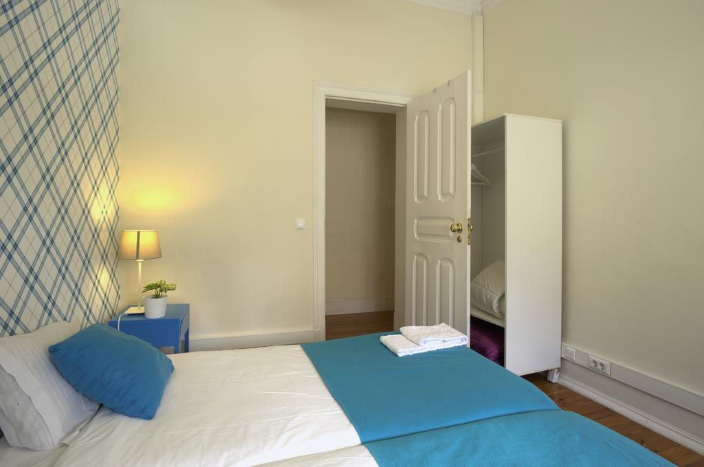 Angola Apartment - 8Bedrooms Lissabon Buitenkant foto